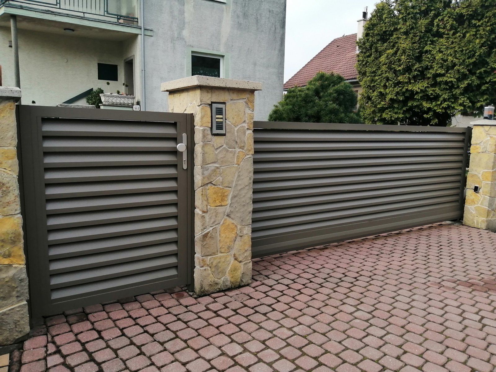 Hliníkové brány a ploty - ukážka 4