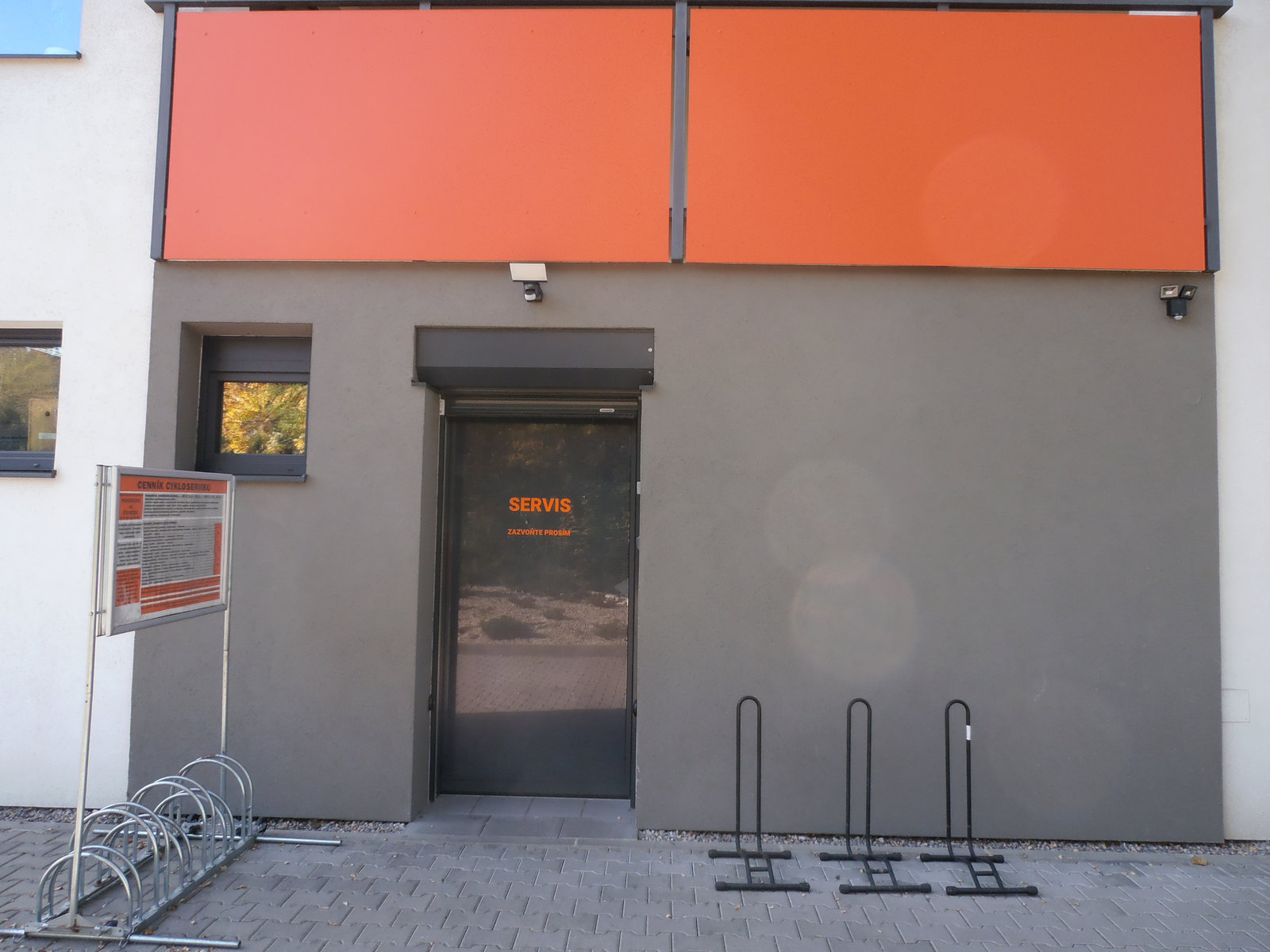 Rolovacia mreža na zabezpečenie otvoru